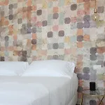 לינה וארוחת בוקר Il Caruggio Rooms&breakfast 3*