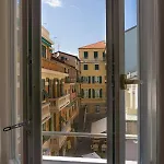 Il Caruggio Rooms&breakfast לינה וארוחת בוקר ואראצה