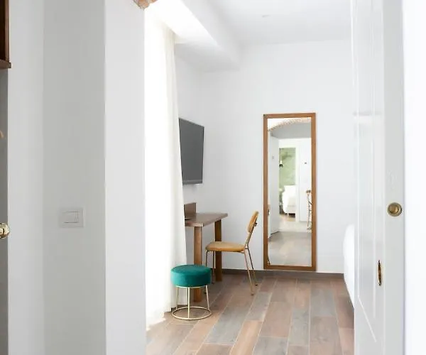 فندق مبيت وإفطار Il Caruggio Rooms&breakfast 4*