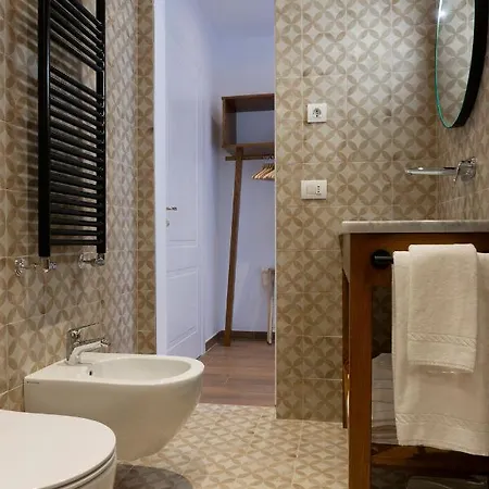 Nocleg ze śniadaniem Il Caruggio Rooms&breakfast