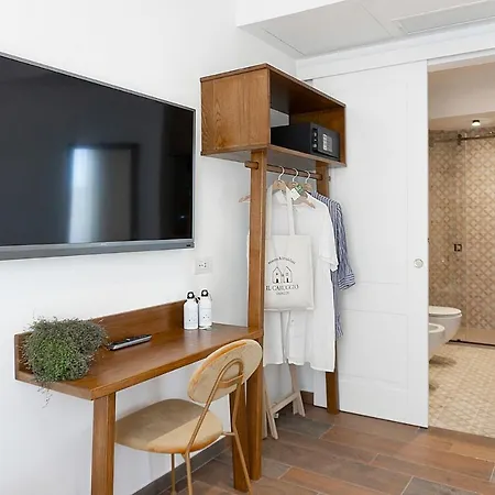 Nocleg ze śniadaniem Il Caruggio Rooms&breakfast 4*